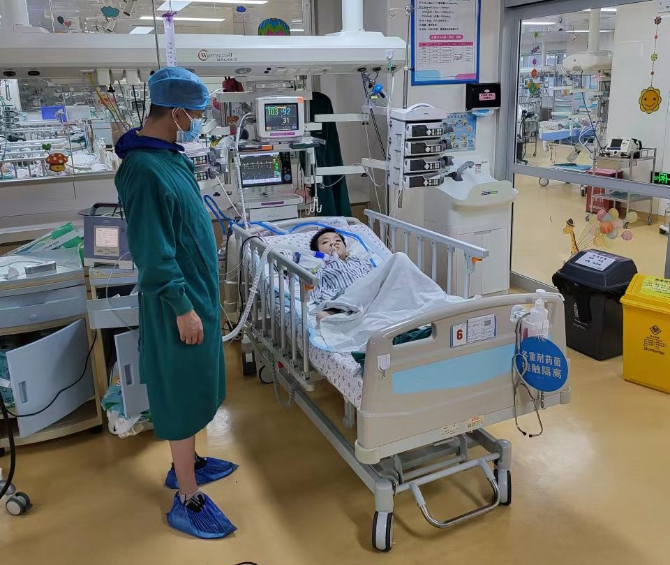 光泽县跨省救护车出租公司