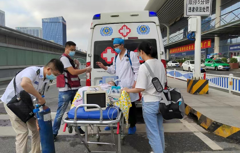 光泽县救护车出租公司